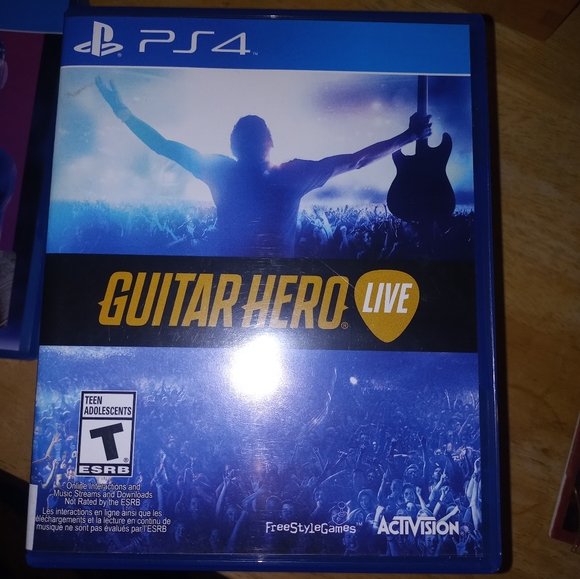 PlayStation 4 Guitar Hero Five - Picture 1 of 1